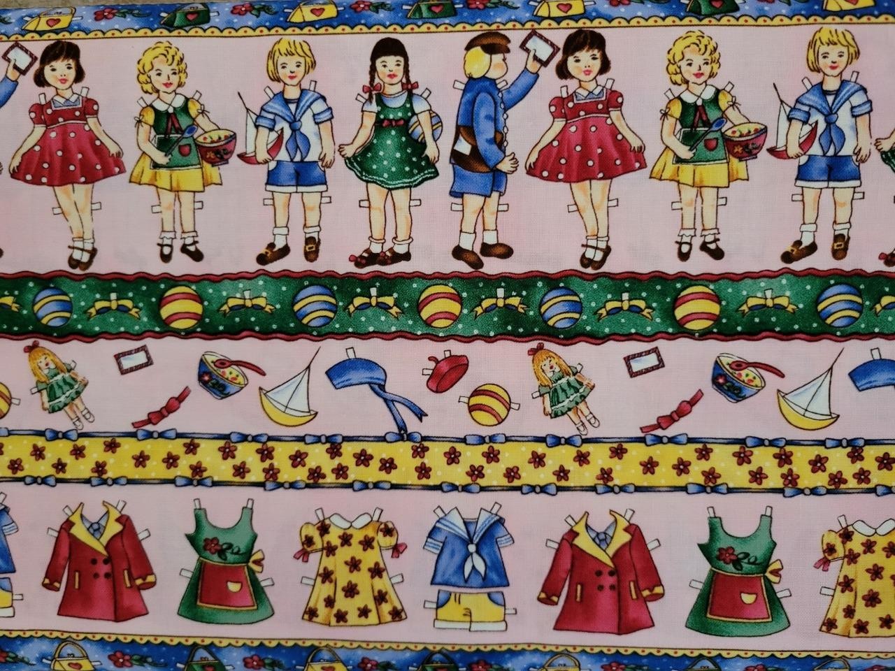 PAPER DOLLS 100% COTTON QUILTING FABRIC BLANK TEXTILES HTF