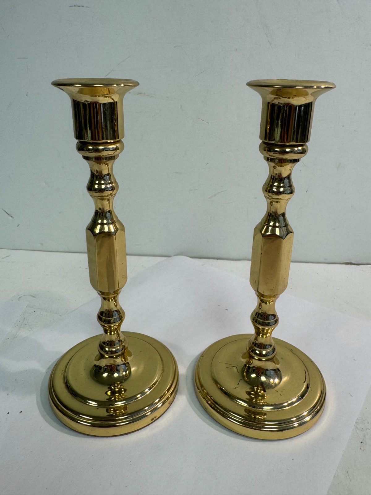 Mid 20th Century Baldwin Forged in America Polished Brass Candlestick 7.25″ H