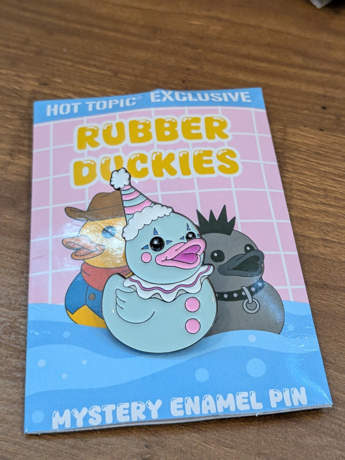 Hot Topic Exclusive Rubber Duckies Enamel Pin Blind Bag Gray Grey Clown New