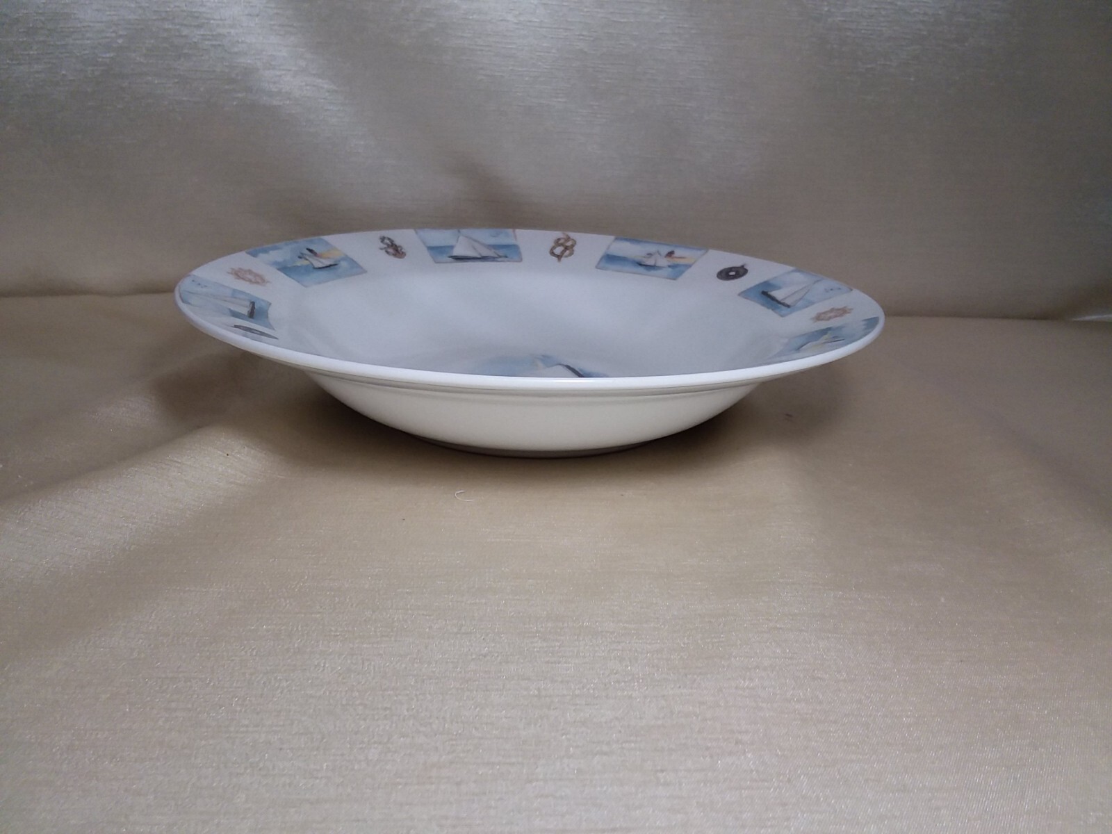 Gibson Everyday Sundancer Nautical 9in Soup Salad Bowls EUC