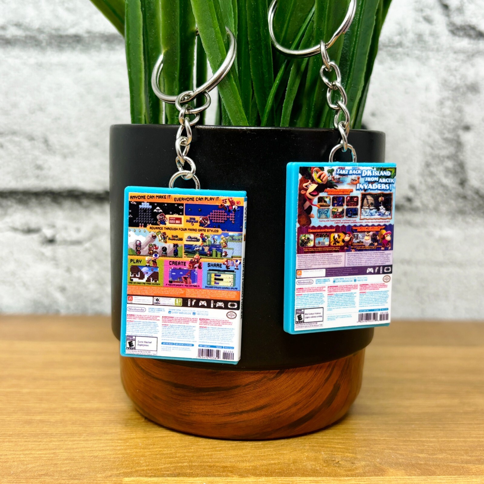 Mini Wii U Game Case Keychains, Miniature Nintendo Wii U Cover Art, Gamer Gift