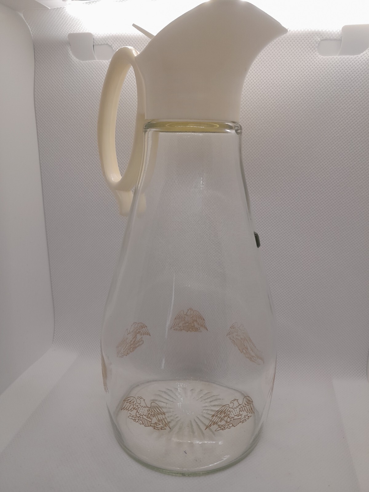 Clear Glass Syrup Pitcher Vintage Cream Plastic Lid Gold Eagle Decal 8” Jug