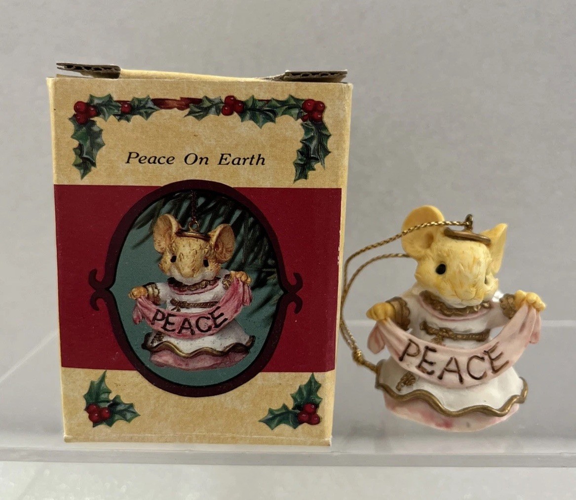 Ganz Little Cheesers 1993 Peace on Earth #05393 Vintage Collectible Ornament