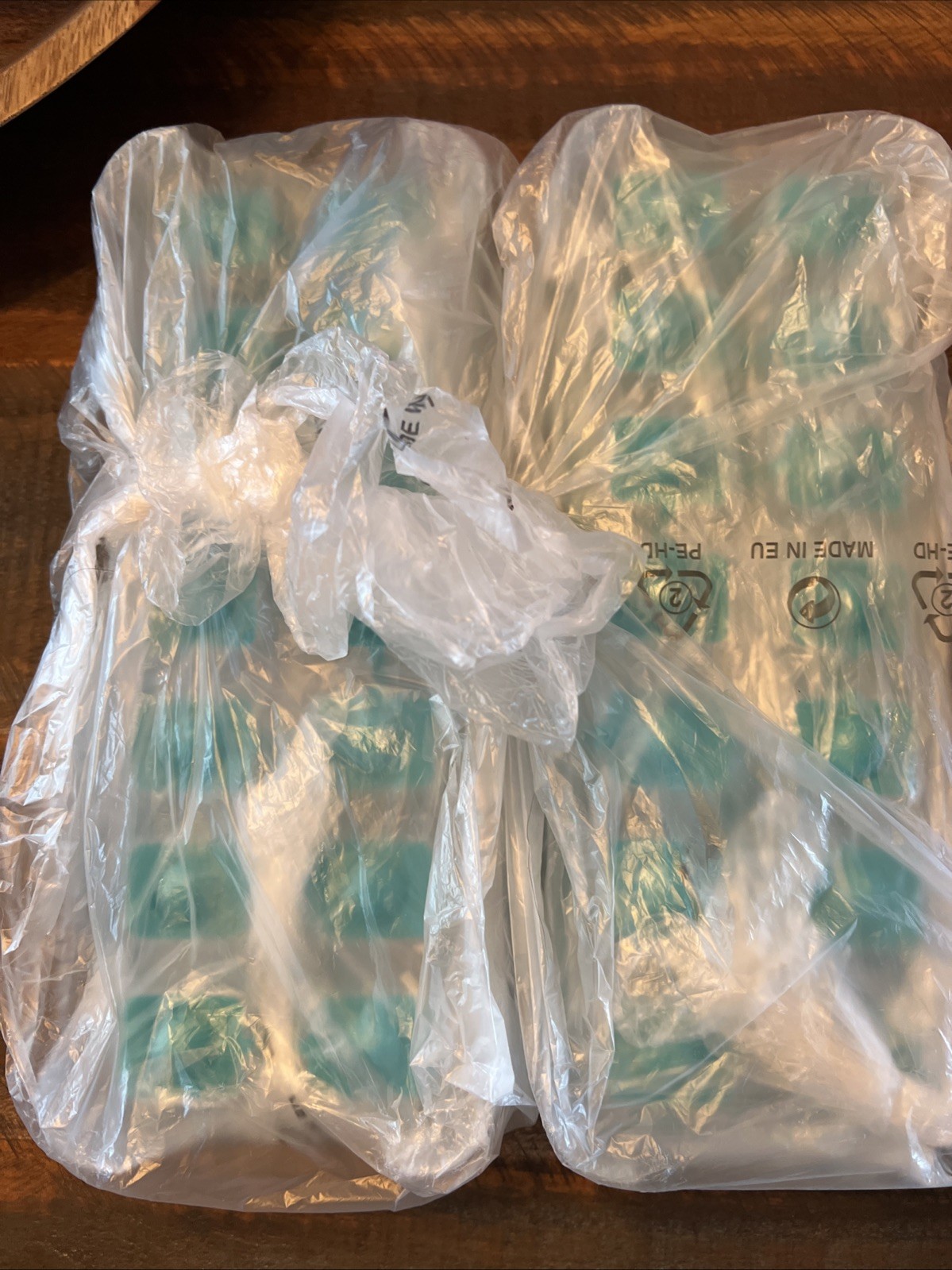 Tupperware Fresh N Pure Ice Cube Trays Flip Ice Cube Color Seal New Teal