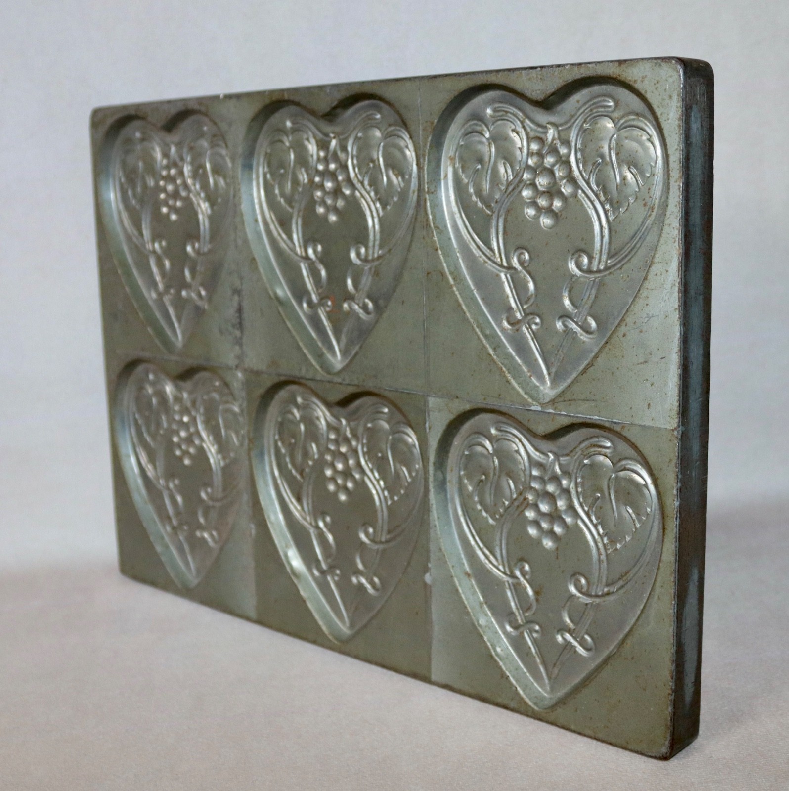 Heart With Grape Cluster & Vines 6 Chocolate Candy Metal Mold
