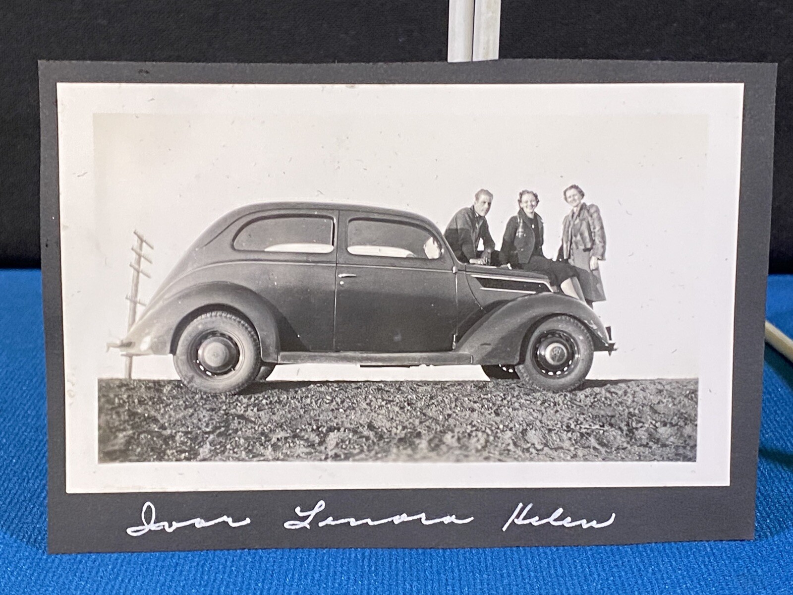 Young Adults on Hood of Old Car Rural Aurora Nebraska c. 1940 VTG Photo Lt#19