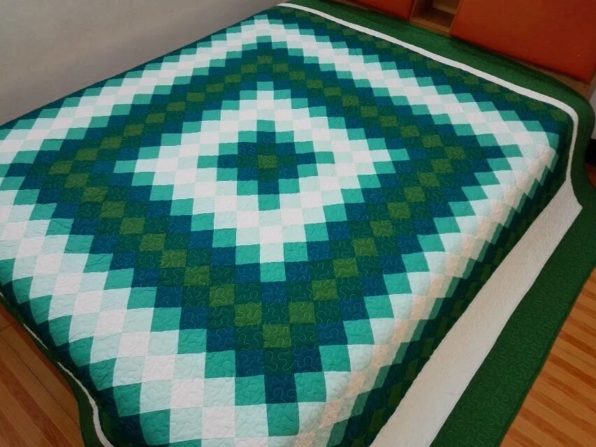 King Size Machine Pieced And quilted Patchwork Quilt #87