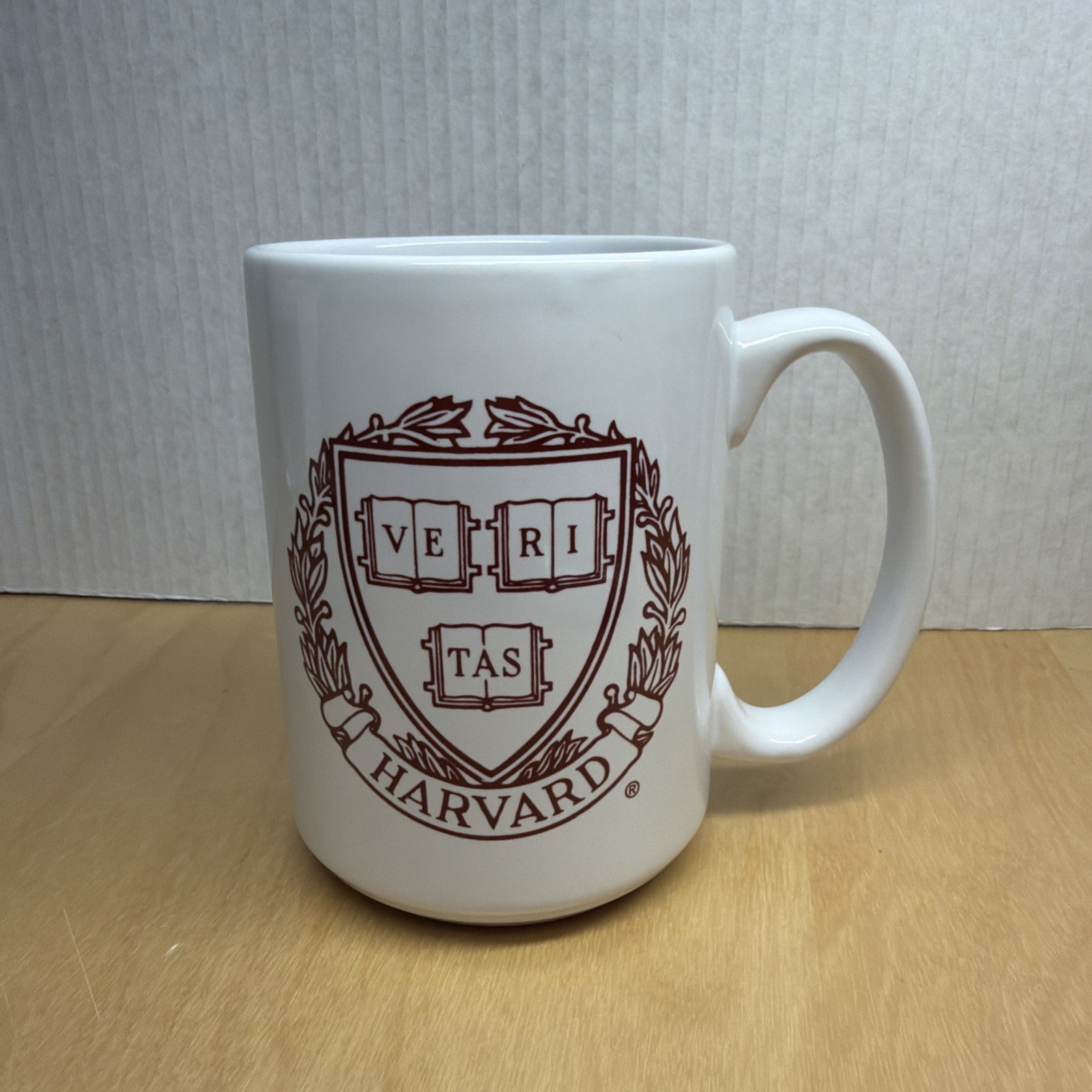 Vintage Harvard University 4.625″ Coffee Mug with Veritas Crest Tea Cup White