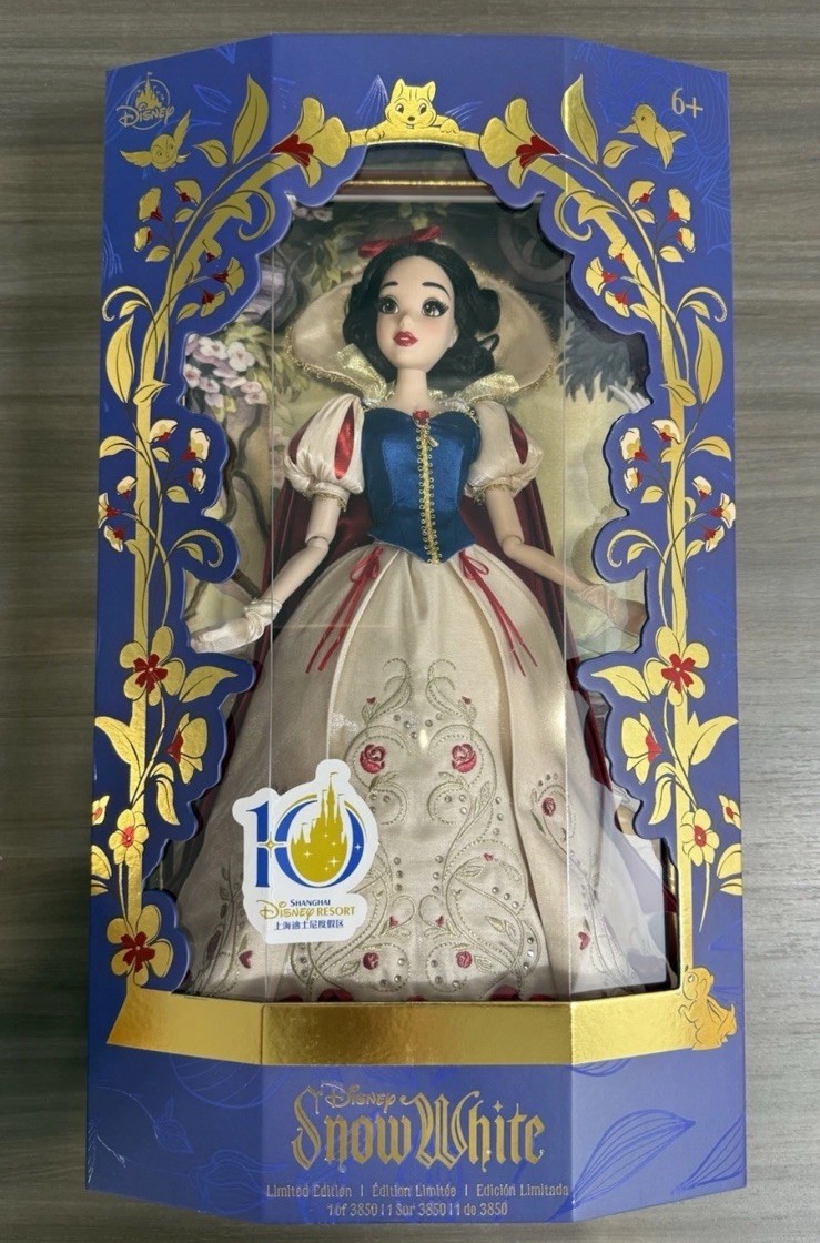 2026 Disney Snow White Shanghai Disney Resort 10th Anniversary Doll IN HAND