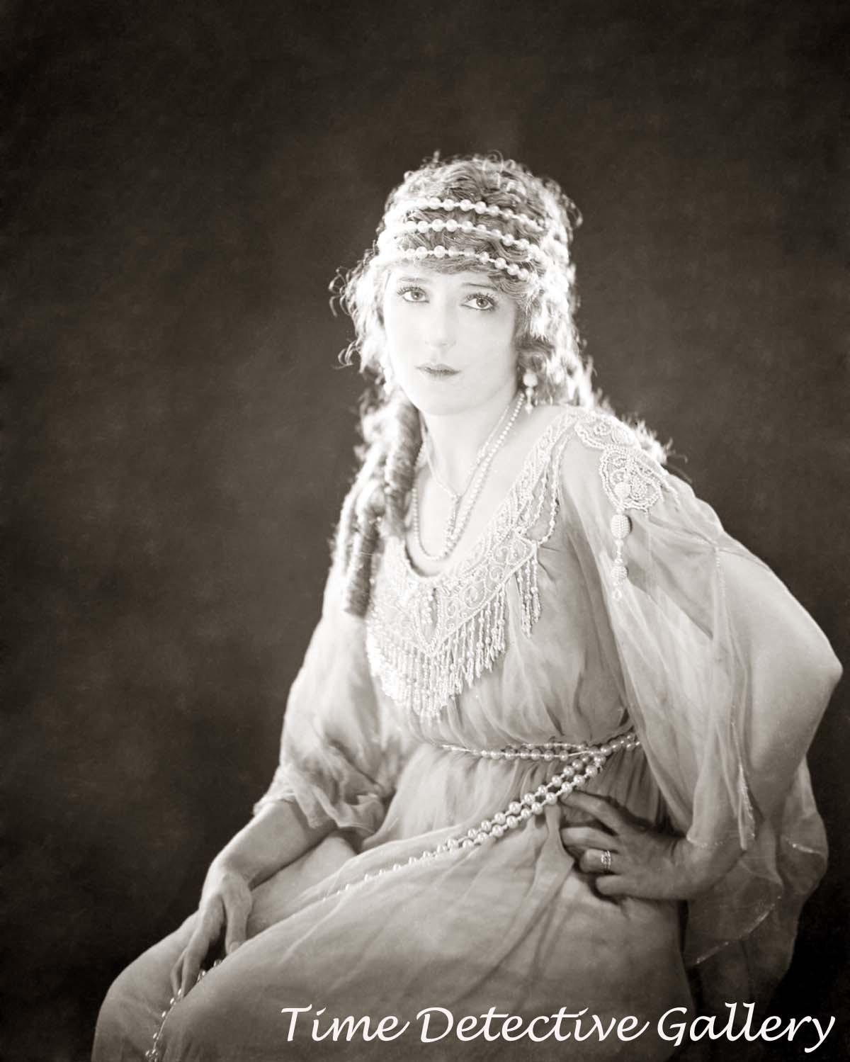 Actress Mary Pickford (29) in “Suds” – 1920 – Historic Photo Print