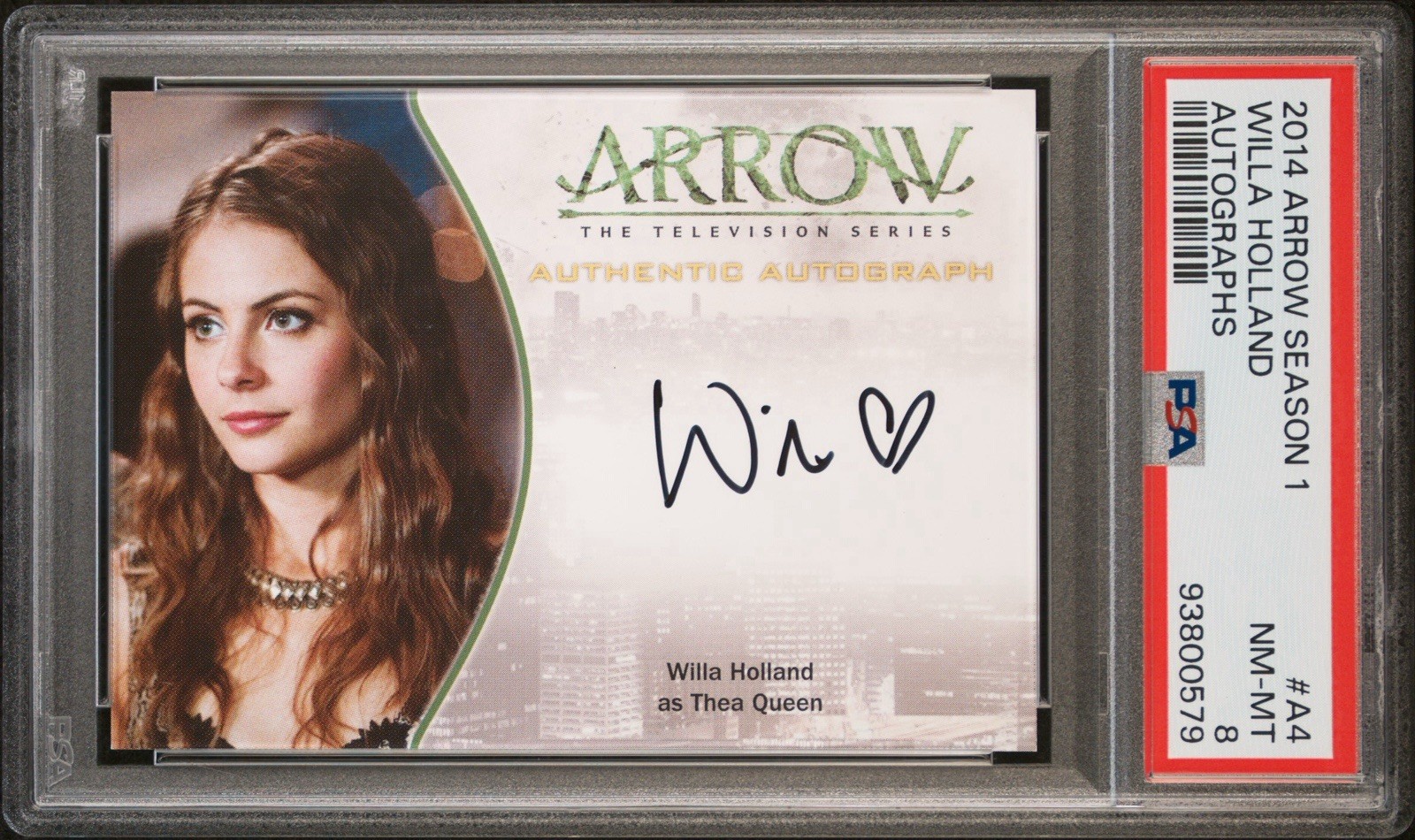 2014 THE ARROW SEASON 1 WILLA HOLLAND THEA QUEEN SPEEDY AUTO AUTOGRAPH PSA 8