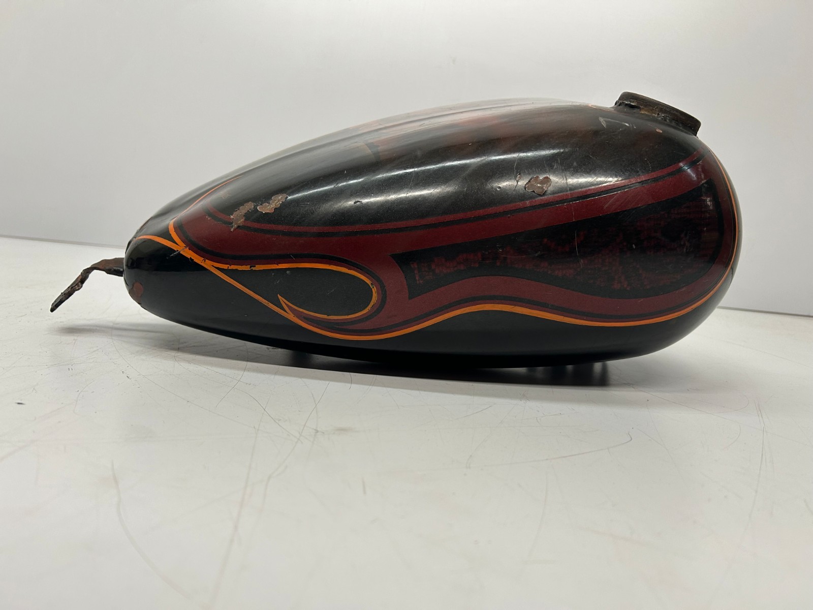 Vtg Maybe Harley Davidson After Market Custom Painted Motorcycle Fuel Tank As Is