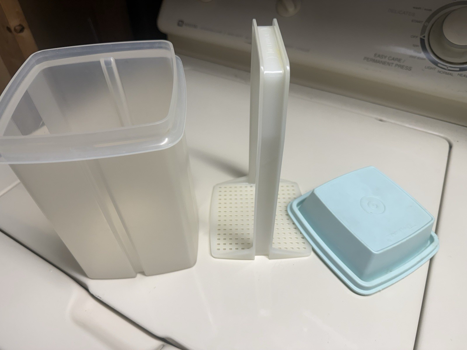 Tupperware Pickle Container, Three-Piece Clear/Light Blue