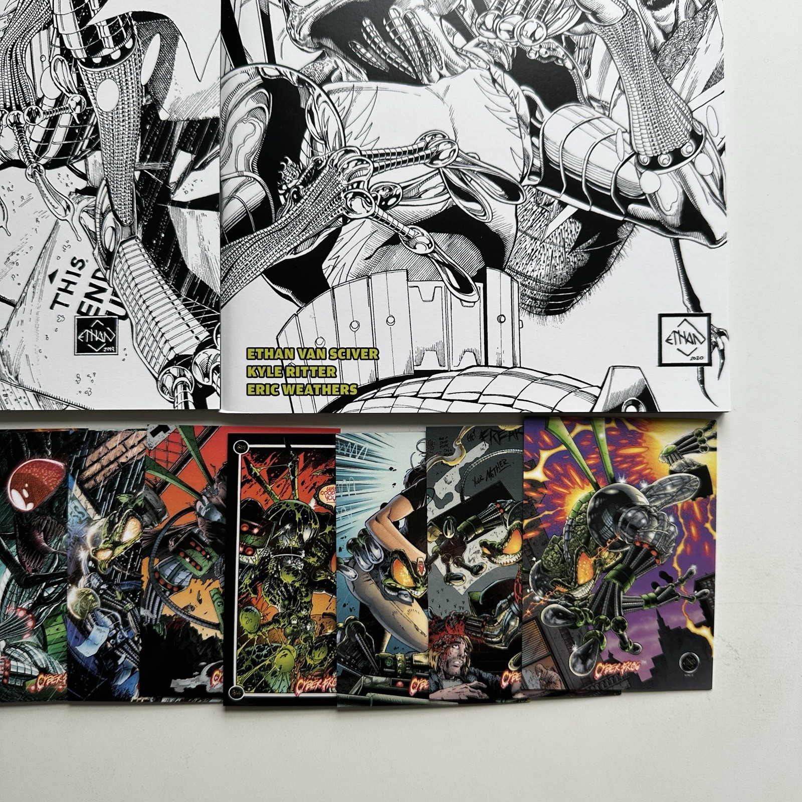 All Caps Cyberfrog Unfrogettable Tales #1 & 2 B & W Variants + All Warts Cards