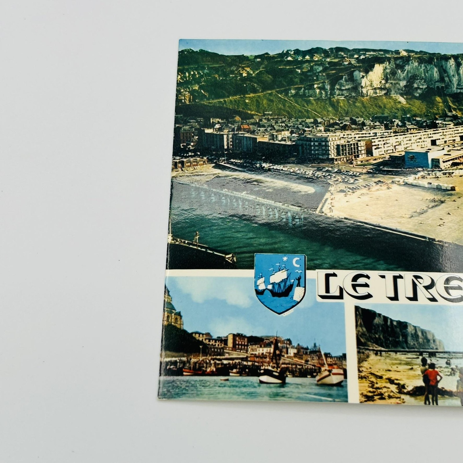 Le Treport Printed Lithograph Postcard Color 5.5 X 3.5 In France Beach Ocean