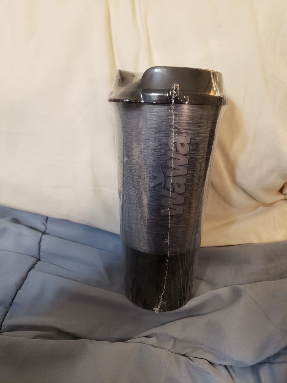 WAWA Official Travel Tumbler 20 oz Coffee Cup Gray Black Insulated Mug Lid NEW!