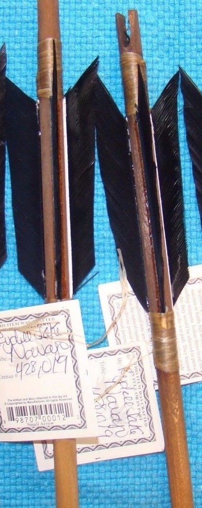 2-25″ Arrows w/Matching Black feathers & Stone chipped Arrowheads Hand Made Real