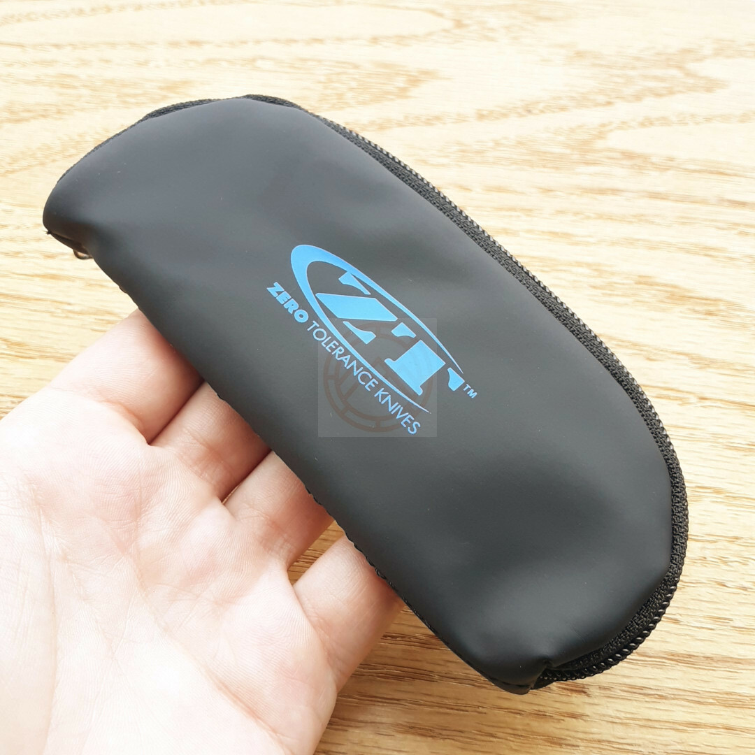 Zero Tolerance Zipper Storage Case Black Leatherette One-Piece Construction