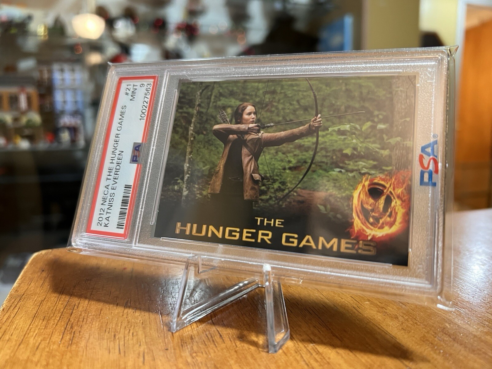 2012 NECA The Hunger Games #21 Katniss Everdeen PSA 9 POP 2 Jennifer Lawrence