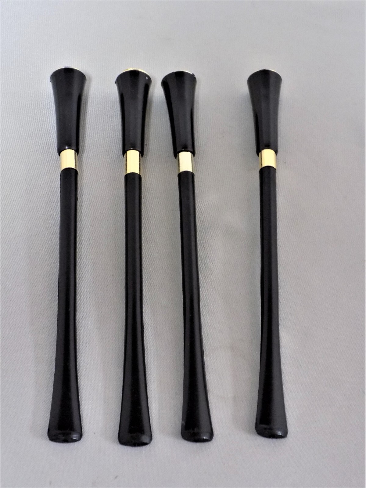 MITCHELL THOMAS CLASSIC ITALIAN EJECTOR CIGARETTE HOLDER BLACK & GOLD 5 1/2″ NOS