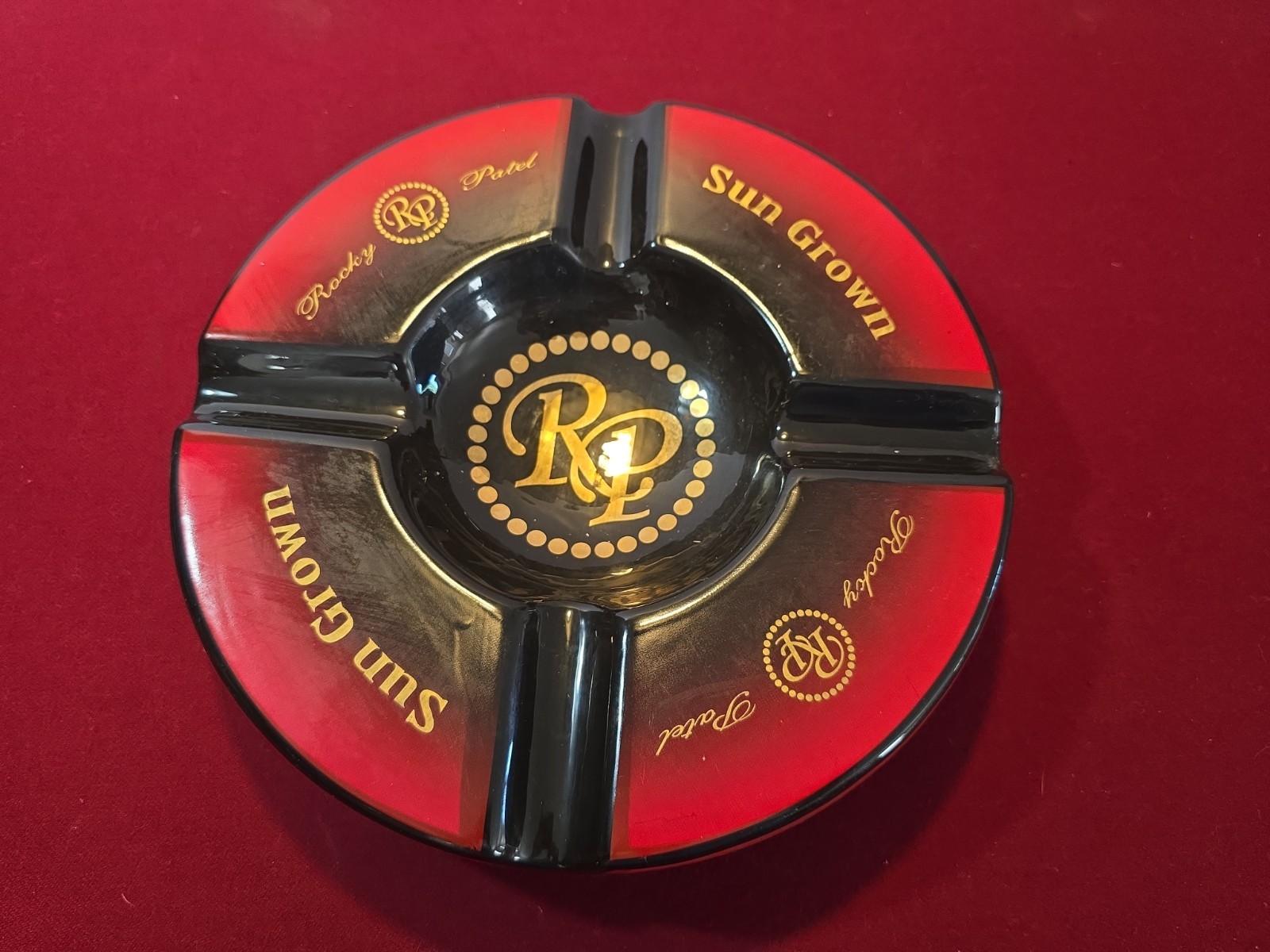 Rocky Patel Sun Grown Ceramic Cigar Ashtray Round Red Cigar Ashtray 10″