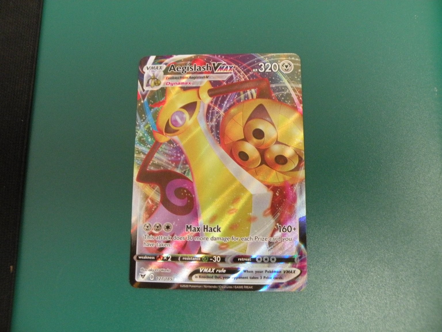 Pokemon Aegislash VMAX 2020 Sword & Shield Nintendo 027/189 Holofoil