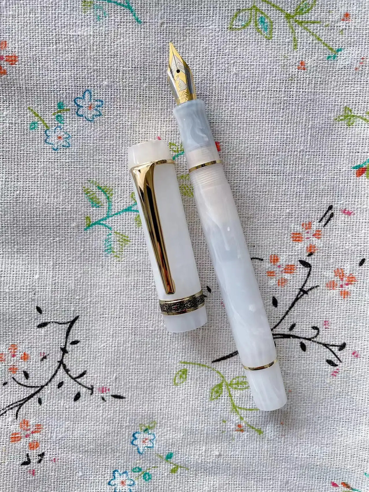 Kaigelu 316 Acrylic Fountain Pen Polish Nib Blue Brown Marble Pattern Ink Gift