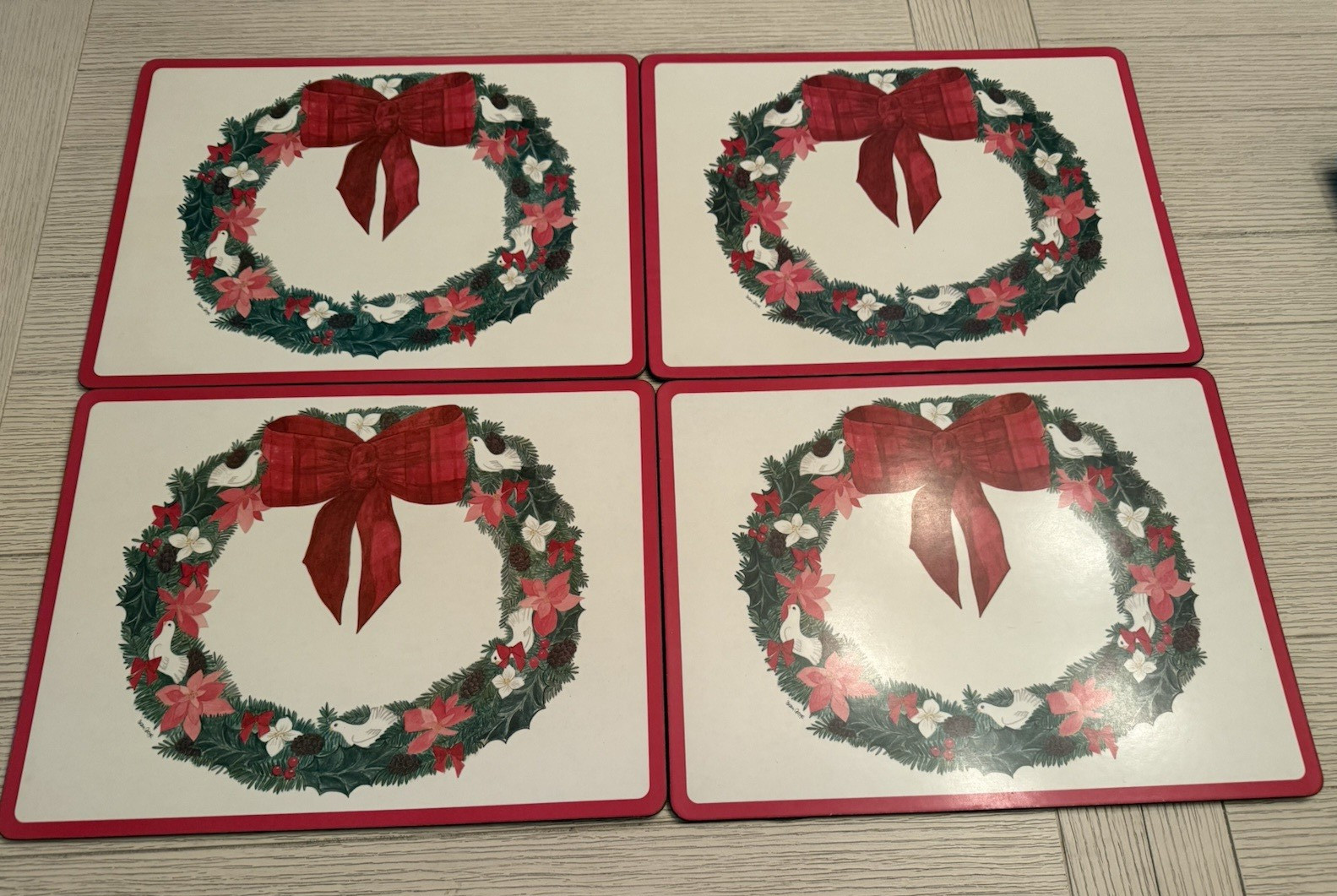 *4* VTG PREOWNED PIMPERNEL CORK-BACKED PLACEMATS ~WREATHS~16″ x 11.75″ WITH BOX