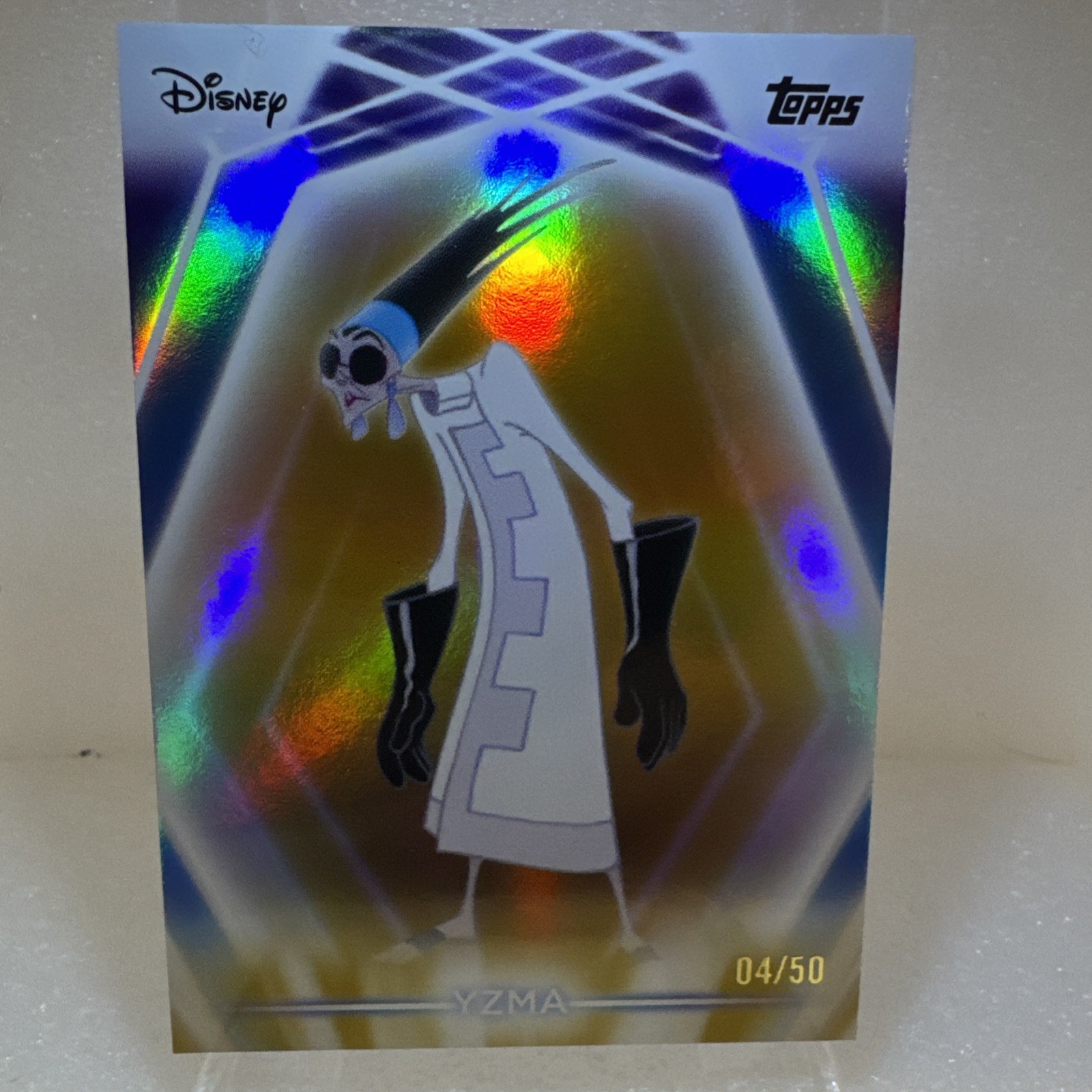 2026 Disney Neon Topps YZMA #38 Gold /50 Emperors New Groove