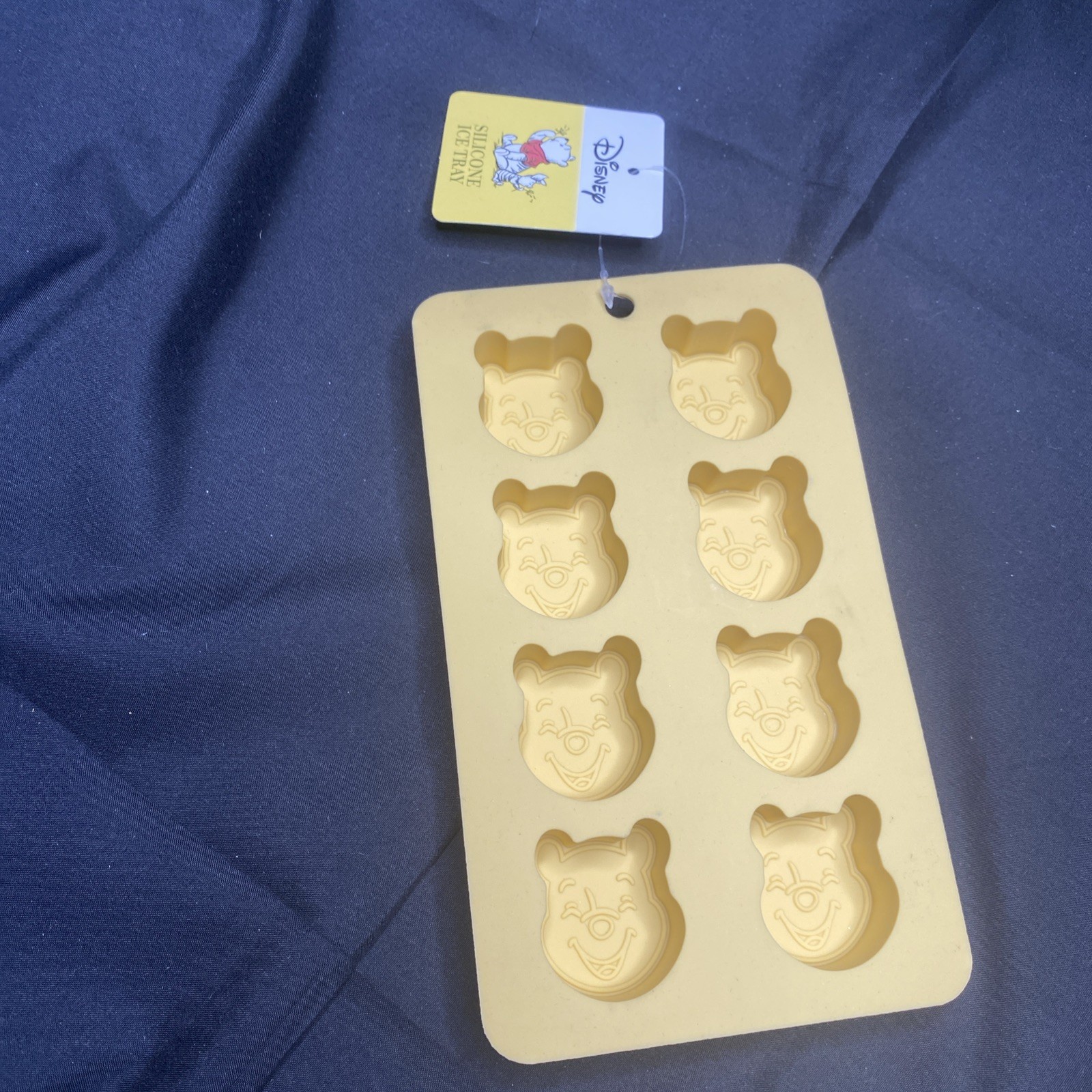 Disney Winnie the Pooh Silicone Ice Cube Tray Candy Chocolate Mold Yellow NWT