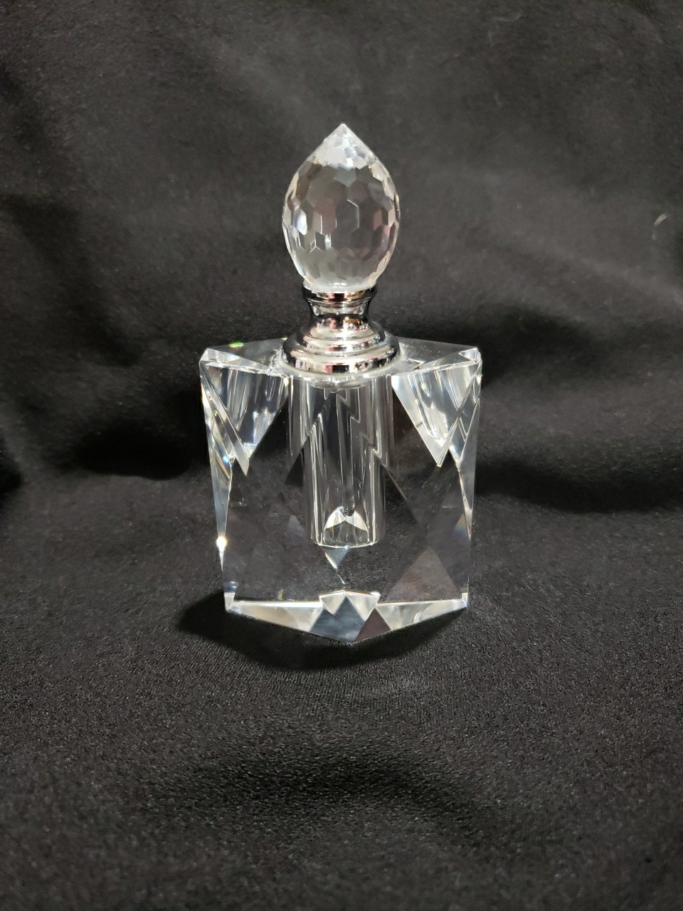 Crystal Perfume Bottle With Screw In Dauber