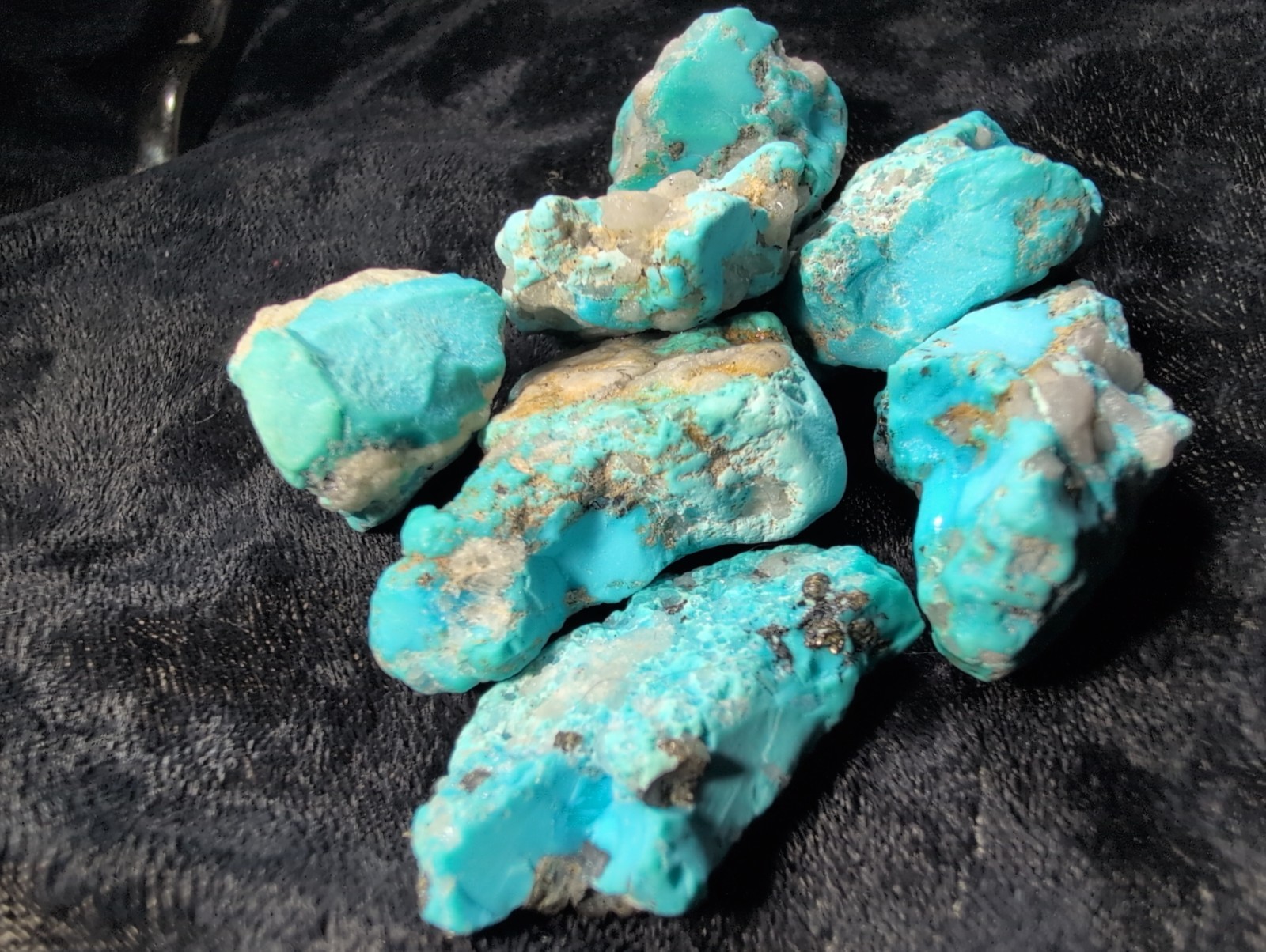 Gem Kingman Arizona Turquoise Natural And Untreated 72 grams