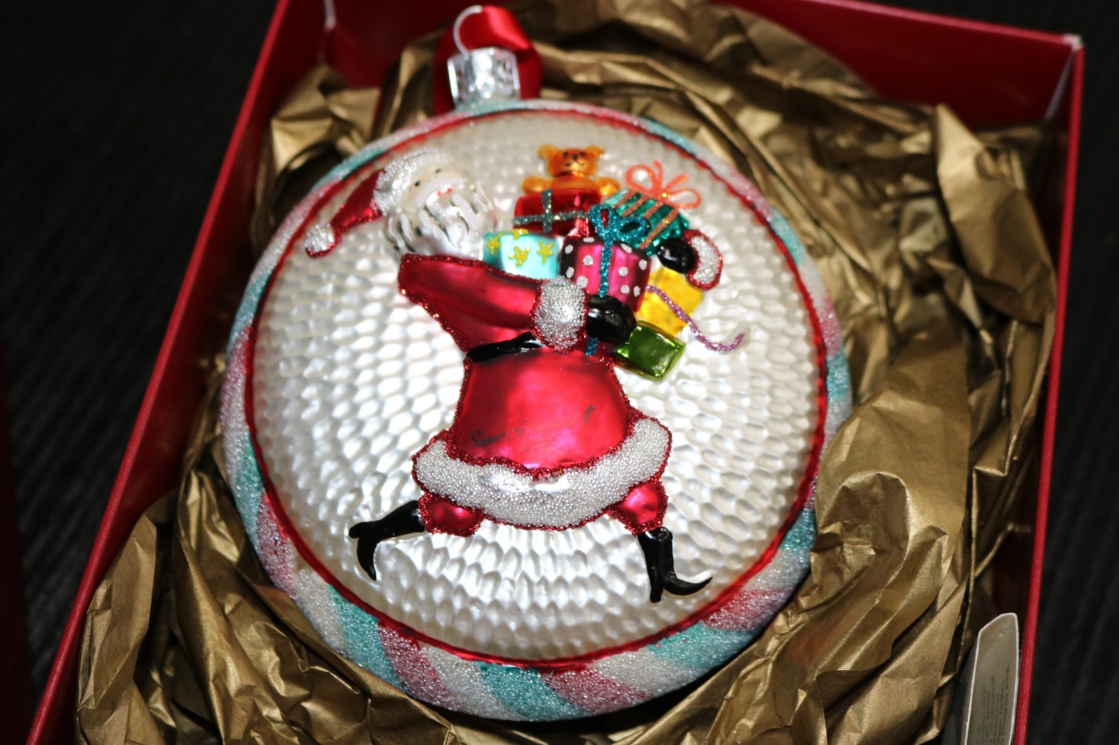 Waterford Holiday Heirloom Santa Medallion Third Edition Ornament Signed