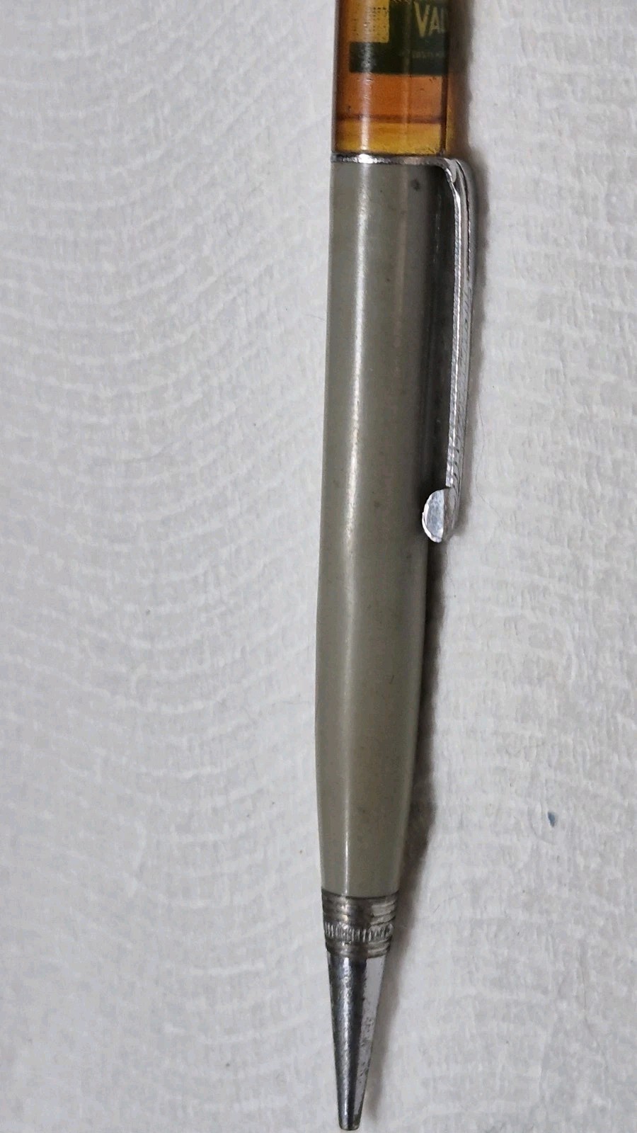 FLOATY “VALVOLINE” OIL CAN! Gray Blank/Chrome Trim Working Mech Pencil