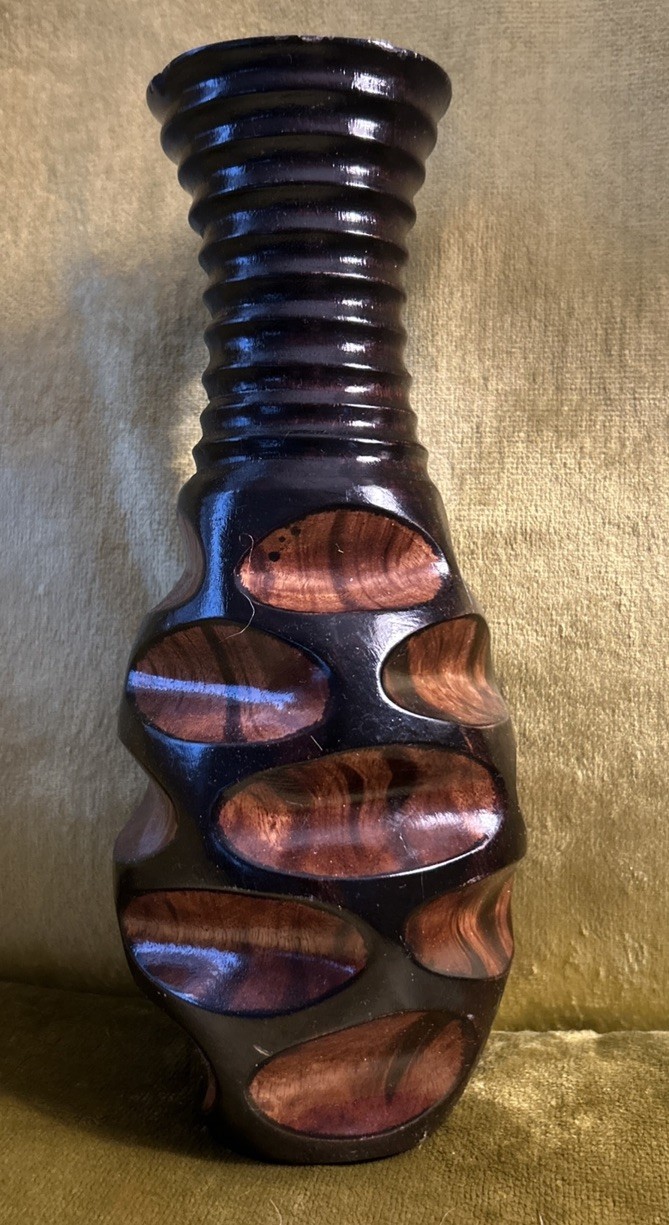 Eclectic Costa Rica Mango Wood Blk & Brown Carved VASE, 12” See Pics