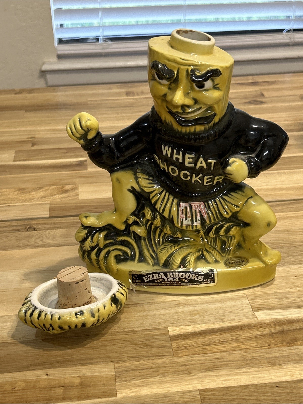 Vtg Wichita State WuShock Shockers WSU Ezra Brooks 1971 Wheat Shocker Decanter