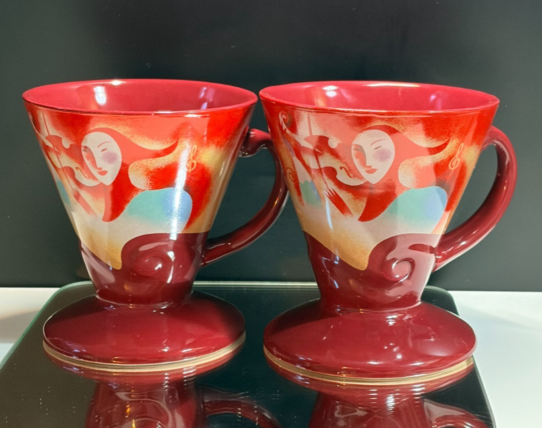Set of 2 VTG 1999 Linda Frichtel Signed Frangelico Artist Series Mugs No-Spill