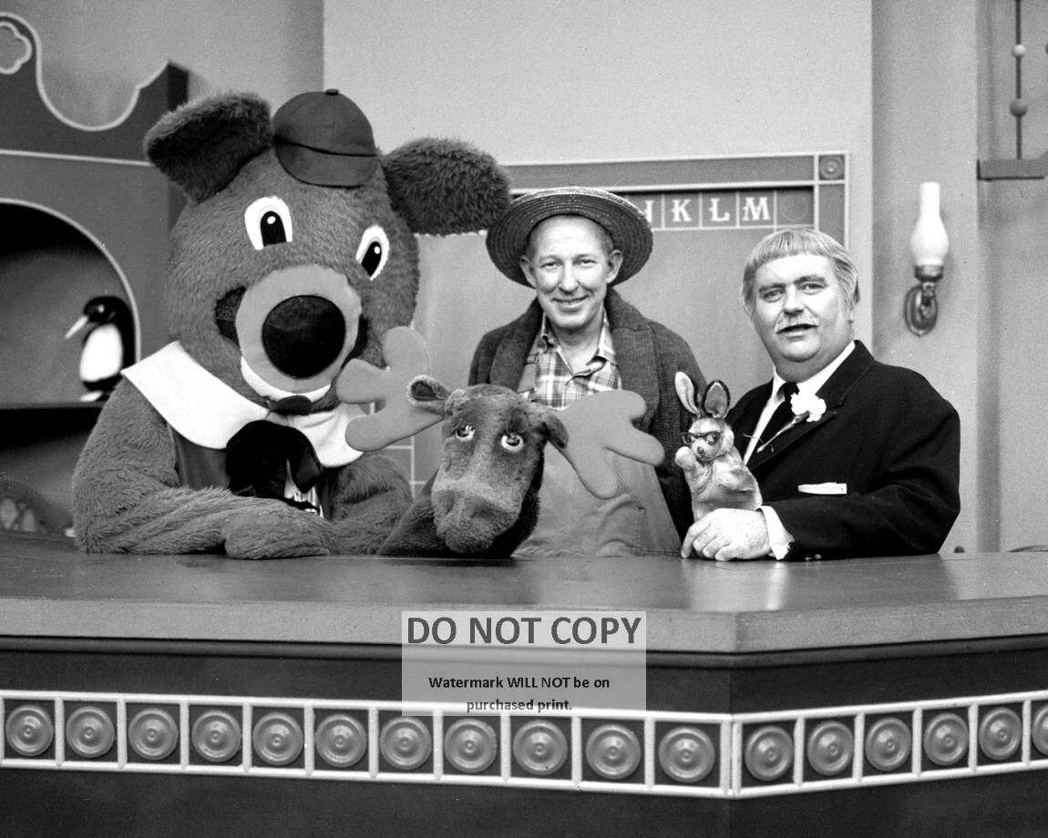 “CAPTAIN KANGAROO” CAST 1960s ERA BOB KEESHAN – 8X10 PUBLICITY PHOTO (EP-137)