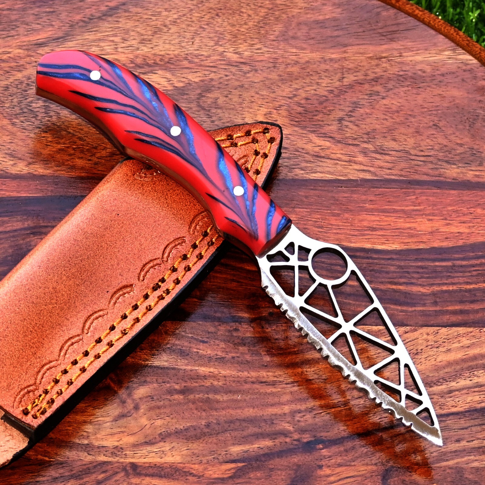 Custom Made High Carbon Steel Serrated Blade Edge Tactical Hunting Knife 2876