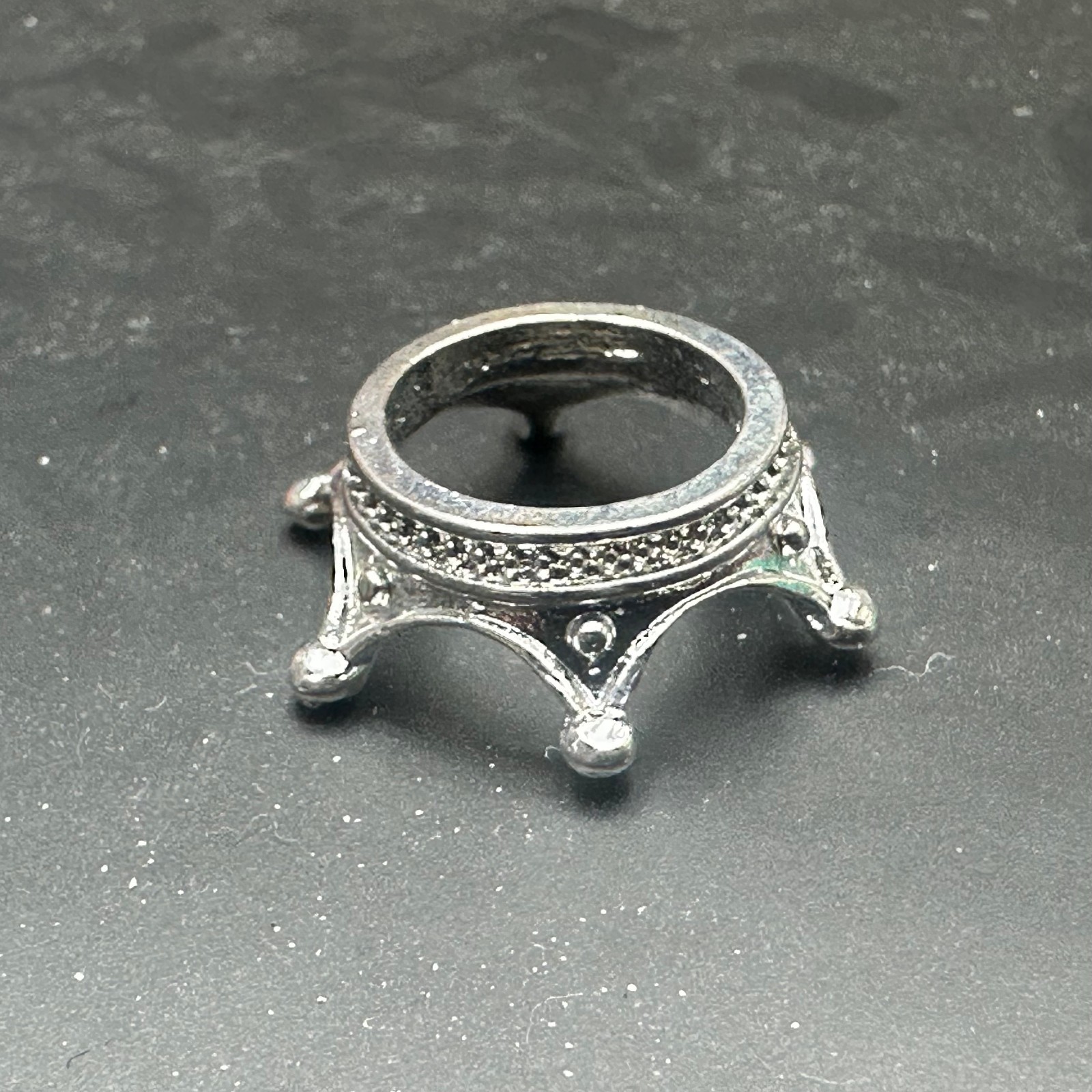 Metal crystal small ball base