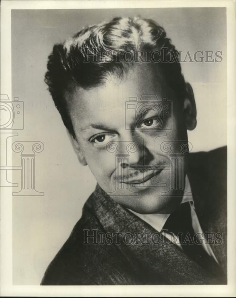 1953 Press Photo Actor Don Briggs stars in “Treasury Men In Action” – lrx72217