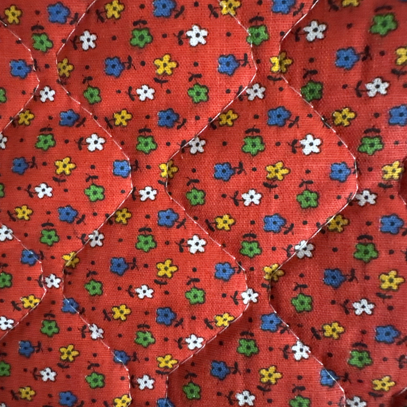 Cotton Quilted Red Mini Floral Print Fabric Yardage Remnant 36×42”