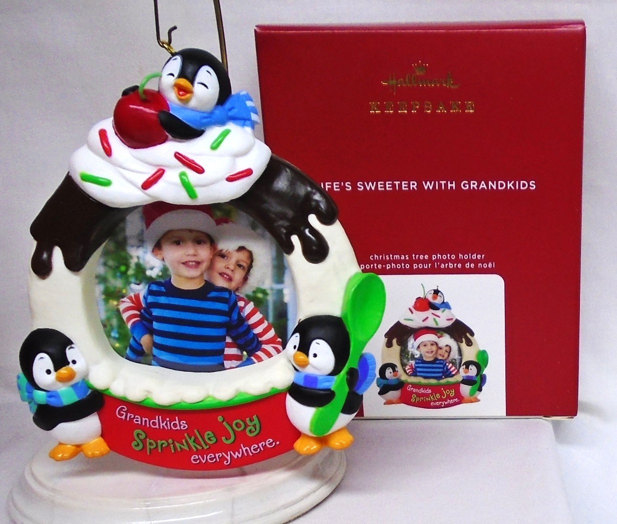 Hallmark Photo Holder Ornament Life’s Sweeter With Grandkids 2020 Penguin Sundae