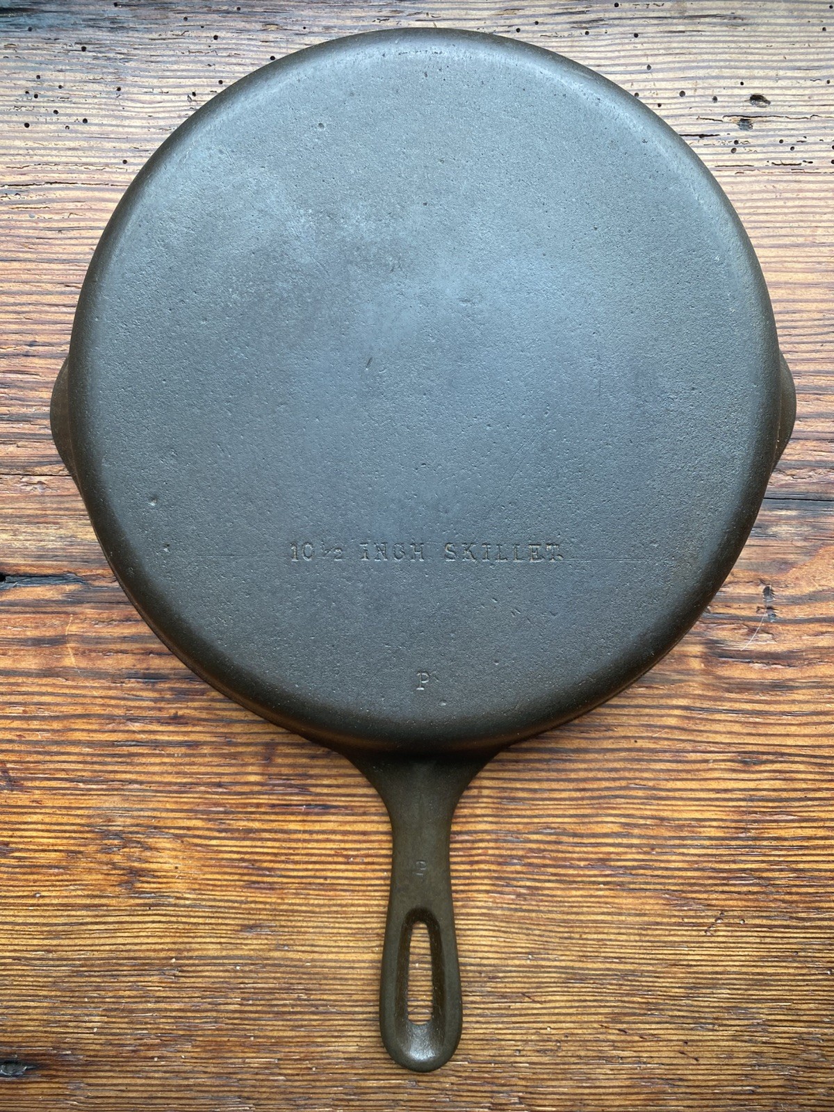 Unmarked Wagner Cast Iron 10 1/2 Inch, #8 Skillet, Restored