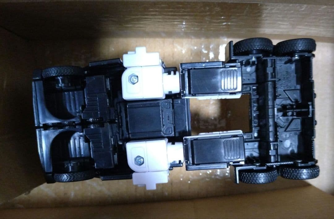 Transformers Legacy TL-13 Motormaster Takara Tomy