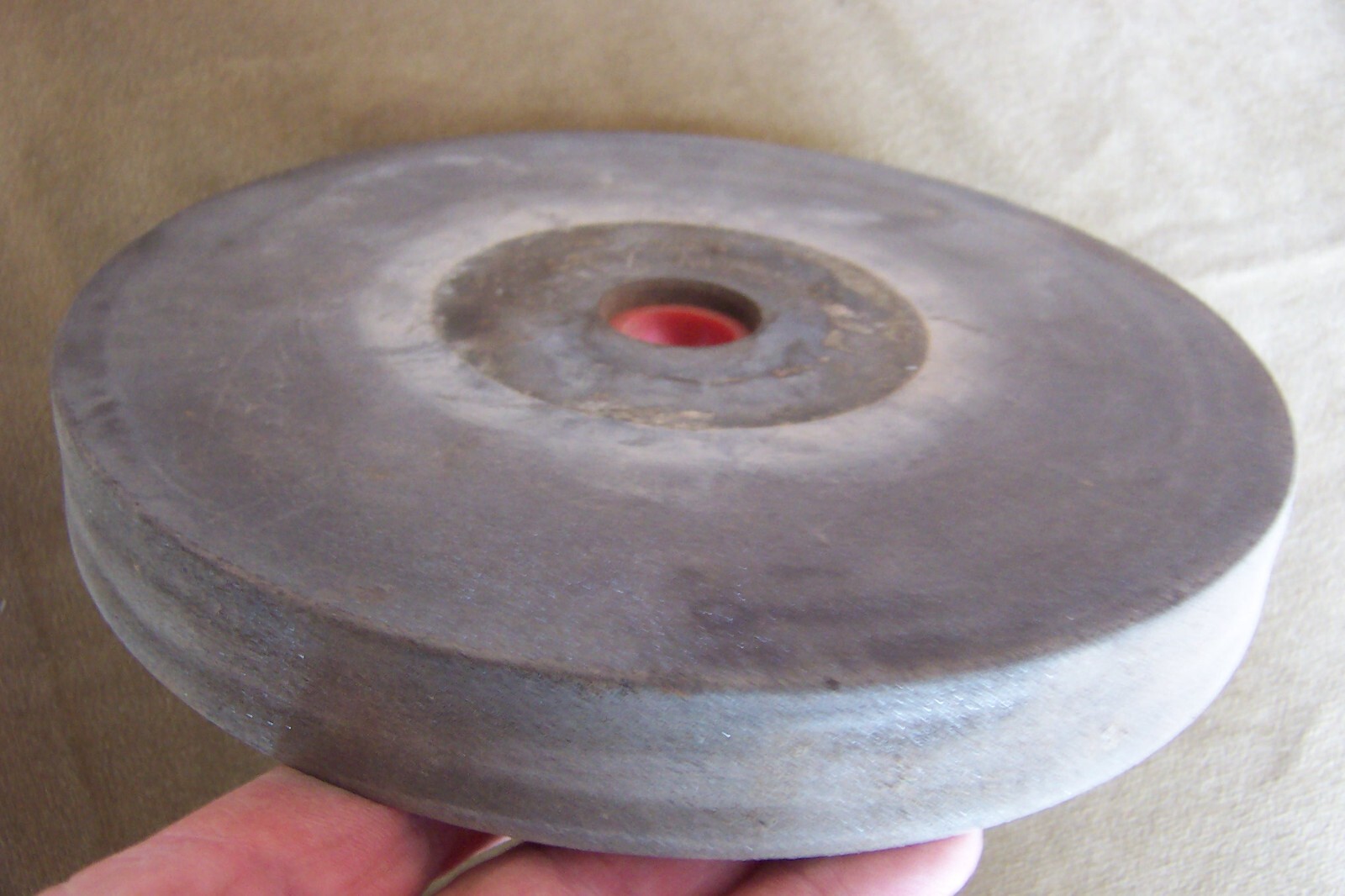 7.75″ CRATEX wheel-medium-1″wide- w/ 1 inch hole w/3/4″ adapter- 4.2 pounds-