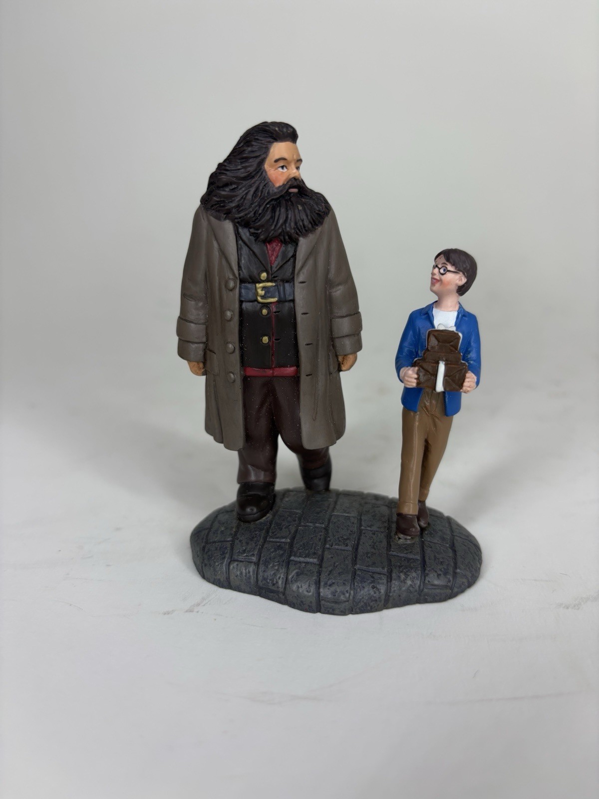 Harry Potter Village Accessories Basic Wizarding Supplies Figurine, 3.27 Inch…