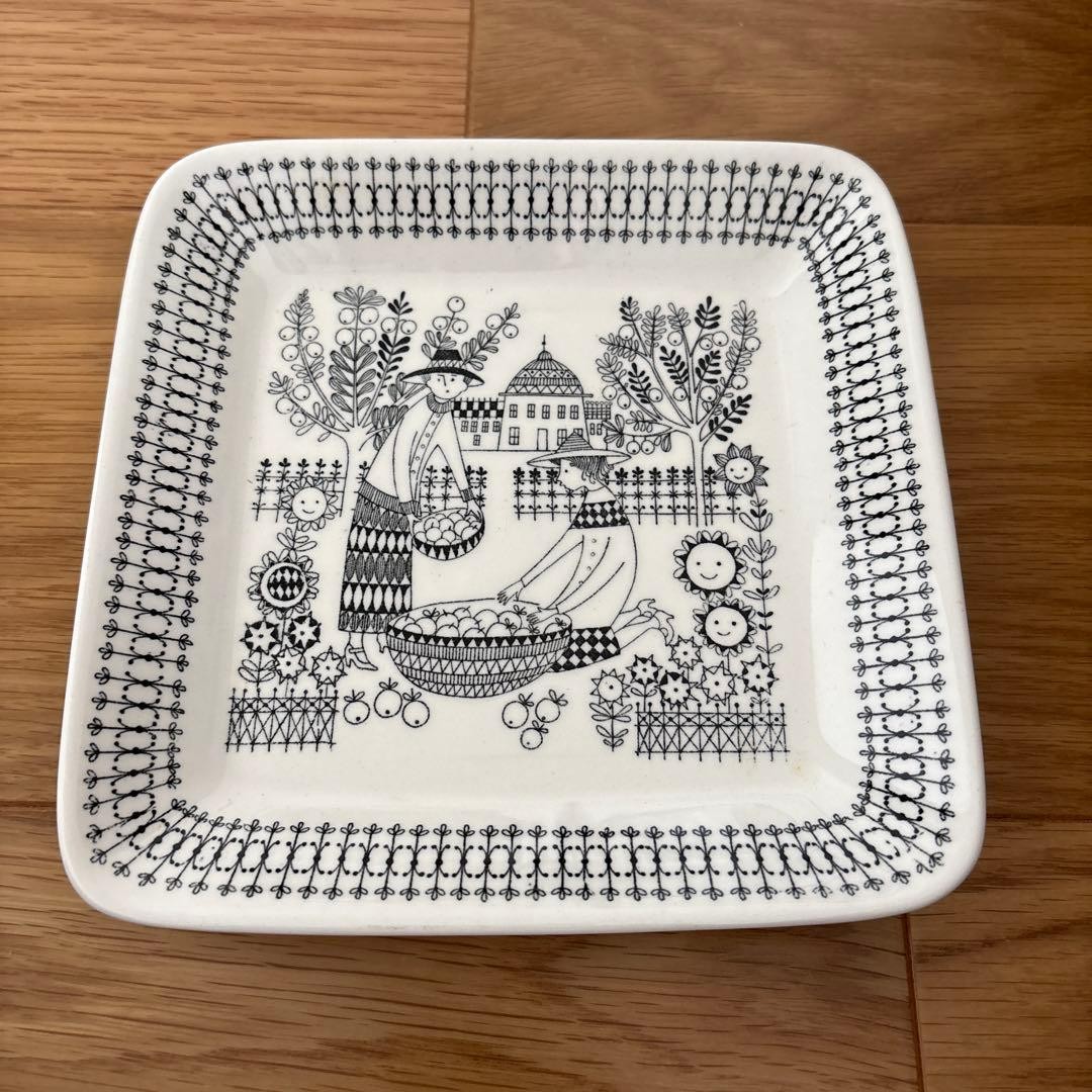 [Excellent] Arabia Emilia Plate Nordic Vintage From Japan