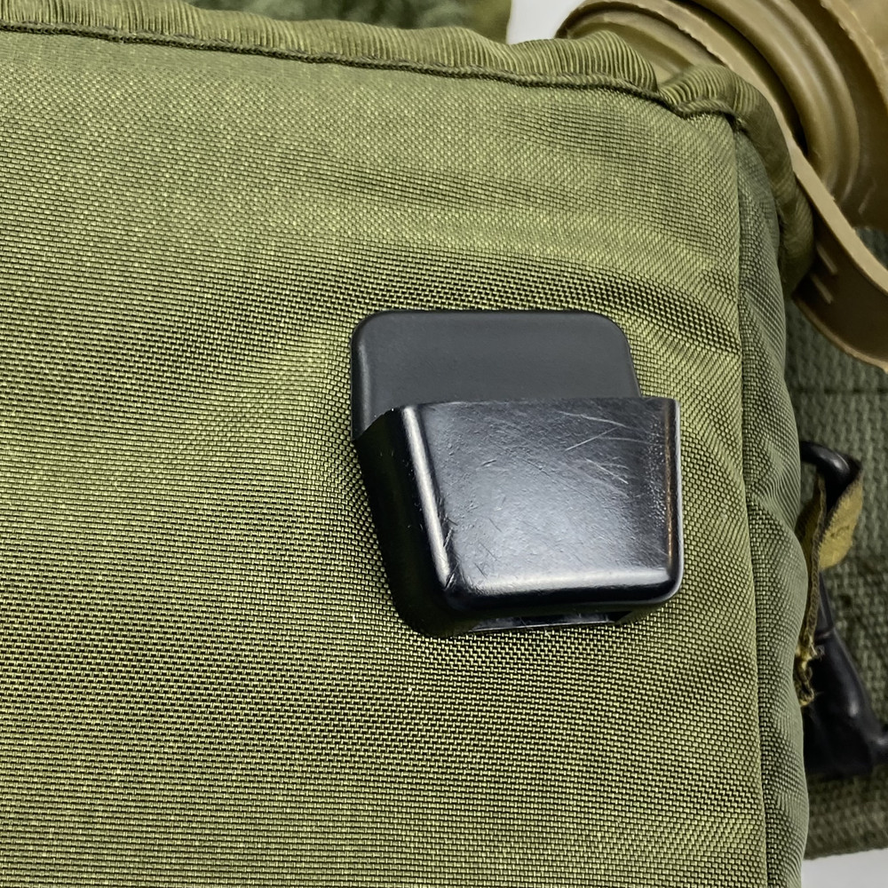 Genuine U.S. Military Issue 2-Quart Canteen & Insulated Cover Set w Sling Good