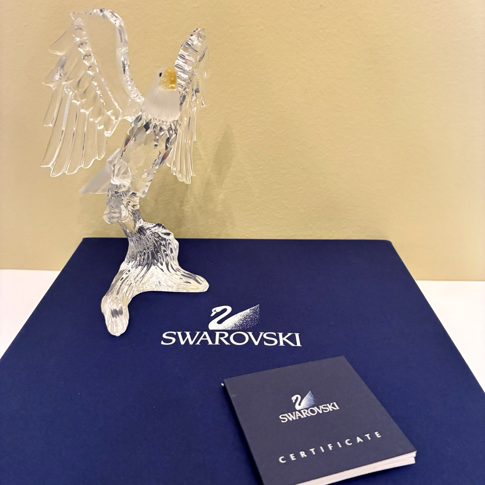 Swarovski Bald Eagle Crystal 5 inches tall # 248003 Yellow Beak USA Og Box COA